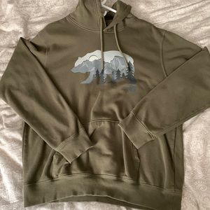 The Northface Sweatshirt
